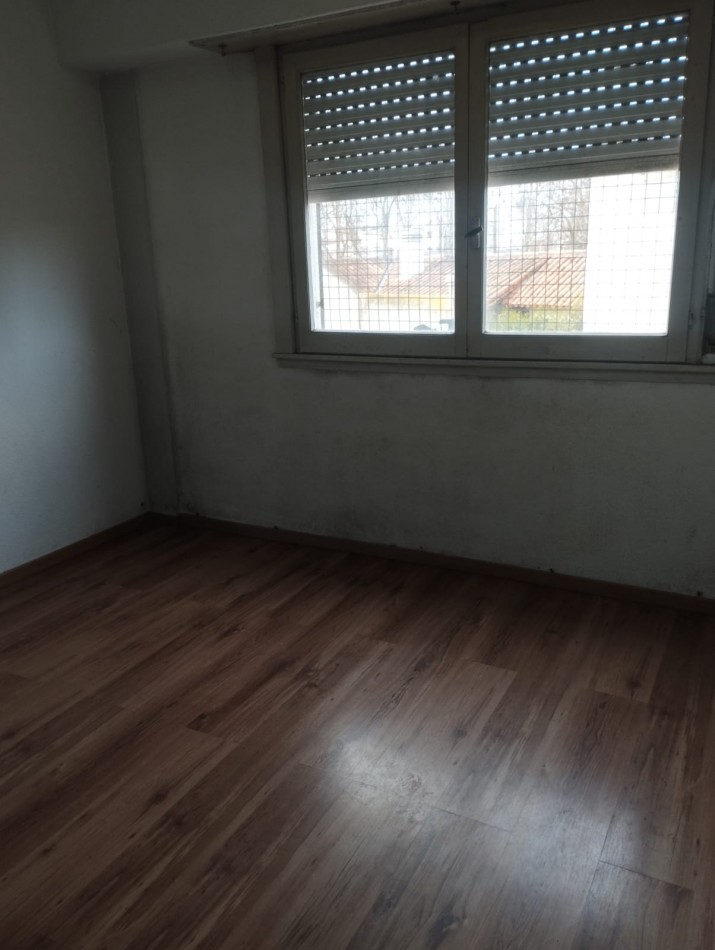 3 AMBIENTES EN COMPLEJO CERRADO EN BARRIO VILLA PRIMERA. APTO CREDITO. CON RENTA
