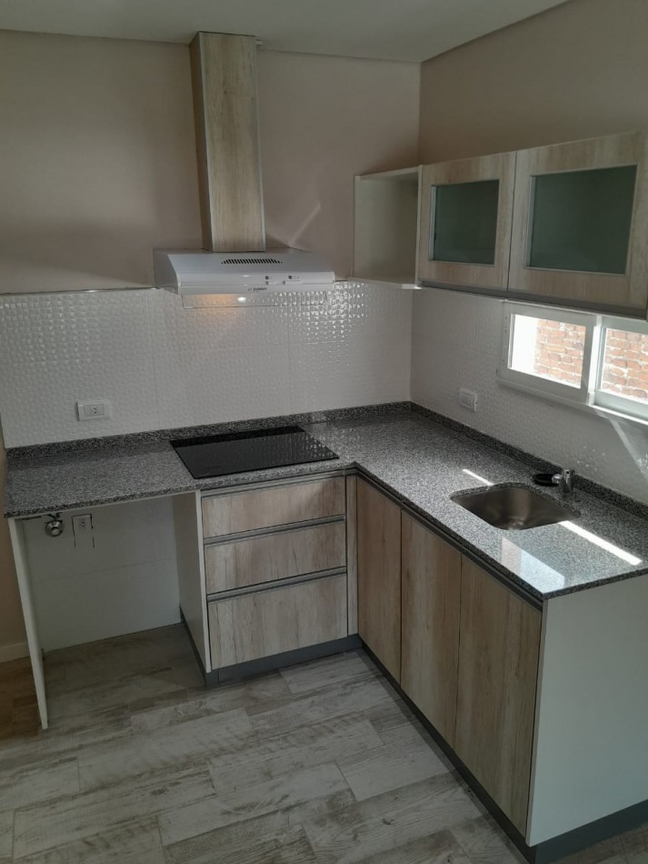 24 M Departamento en PH moderno 2 ambientes 
