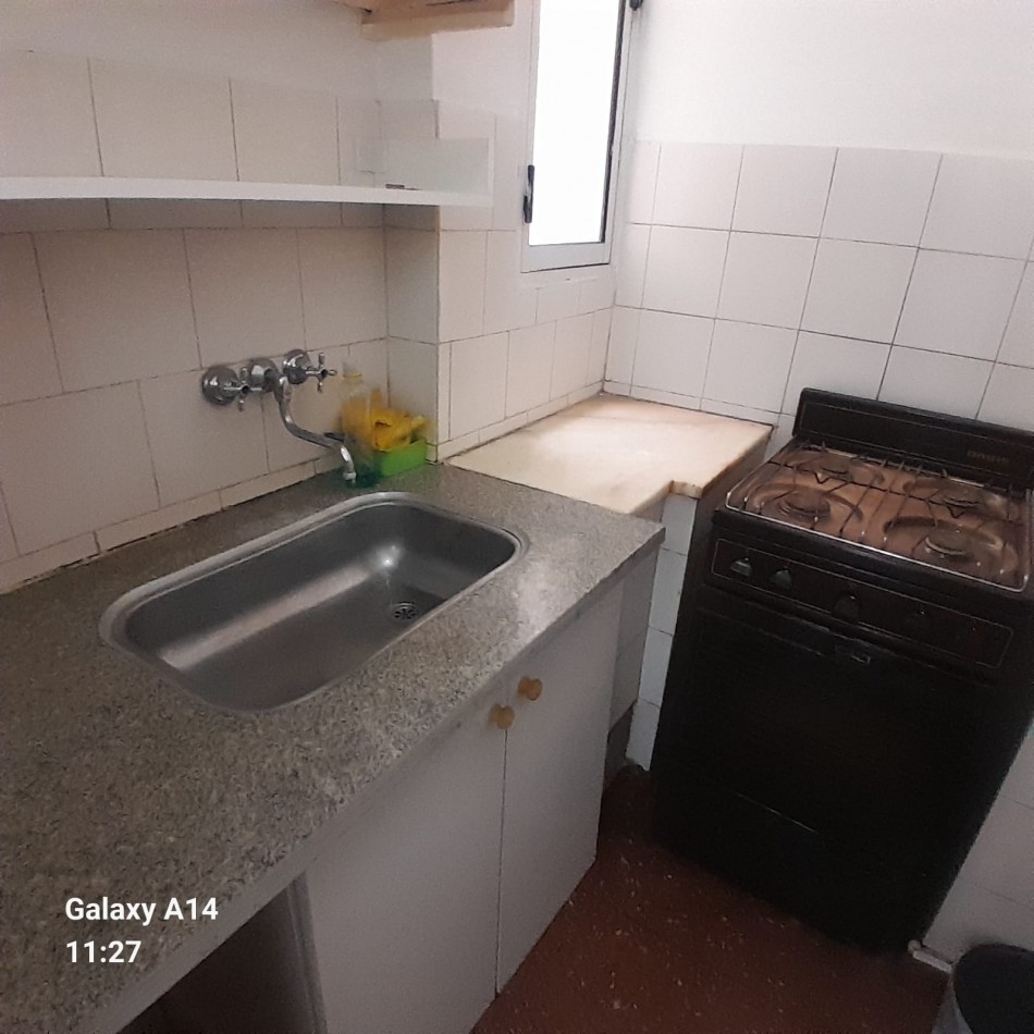 DEPARTAMENTO DE 2 AMBIENTES AMOBLADO