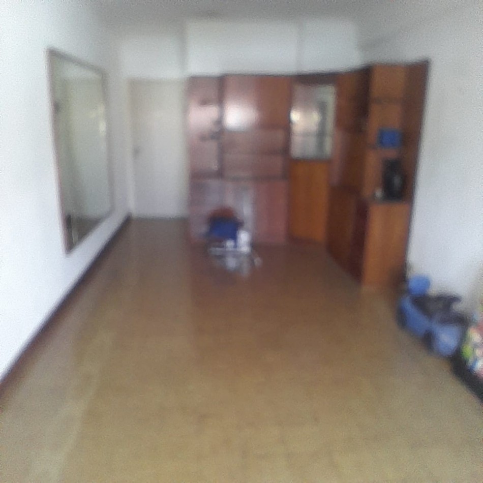 DEPARTAMENTO DE 2 AMBIENTES SOBRE AVENIDA TEJEDOR. APTO CREDITO.