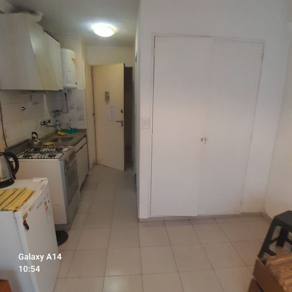 DEPARTAMENTO DE 1 AMBIENTE A METROS DEL MAR