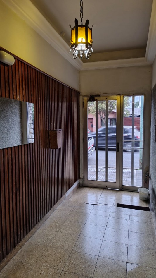 DEPARTAMENTO DE 2 AMBIENTES ZONA UNIVERSITARIA, APTO CREDITO.