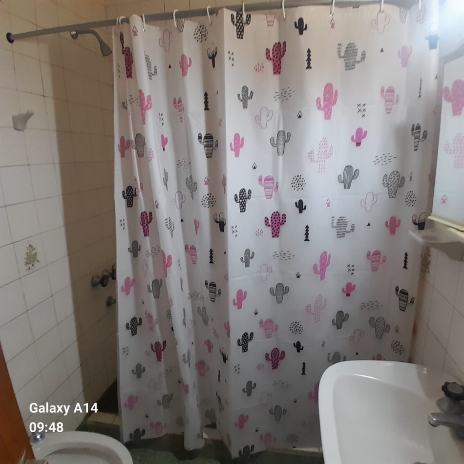 PH DE 2 AMBIENTES EN PRIMER PISO A LA CALLE. CON RENTA.