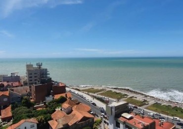 Semi piso tres ambientes. 9 de julio al 2300