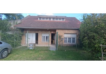 Oportunidad Chalet en Bosque Grande