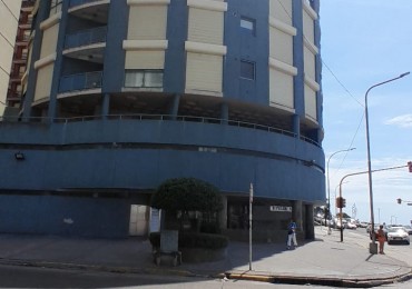 DEPARTAMENTO 3 AMBIENTES CON VISTA PLENA AL MAR. 